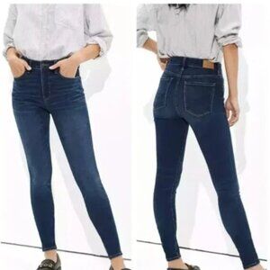 American Eagle Super Hi-Rise Jeggings Dark Wash Size 6 Regular